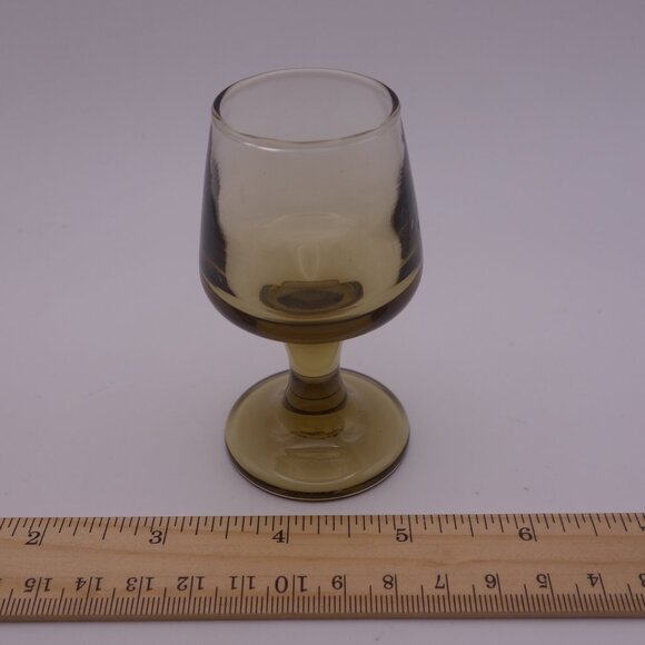 Variety Pack of Small Glasses!  Six Small Glasses in Total - Picture 15 of 16